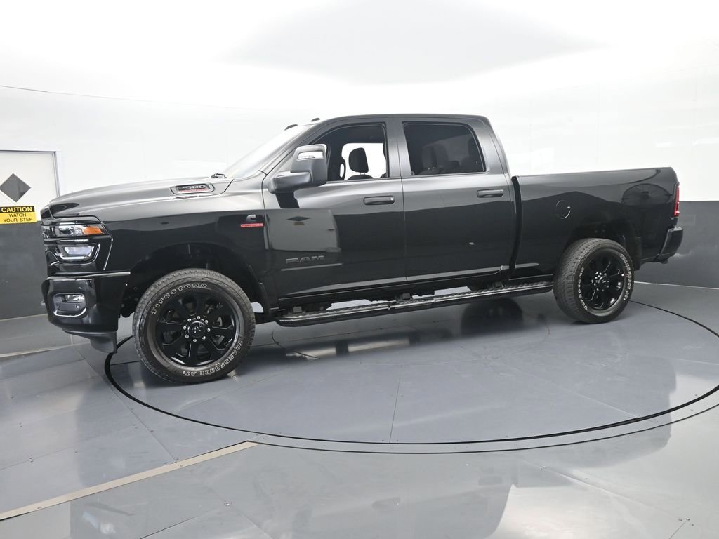 Used 2026 RAM 2500 Big Horn AWD/4WD image 2