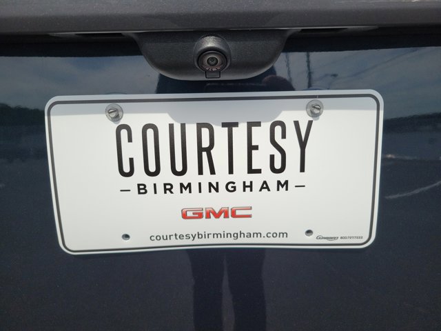 Used 2023 Ford Explorer XLT w/ Equipment Group 202A RWD image 33