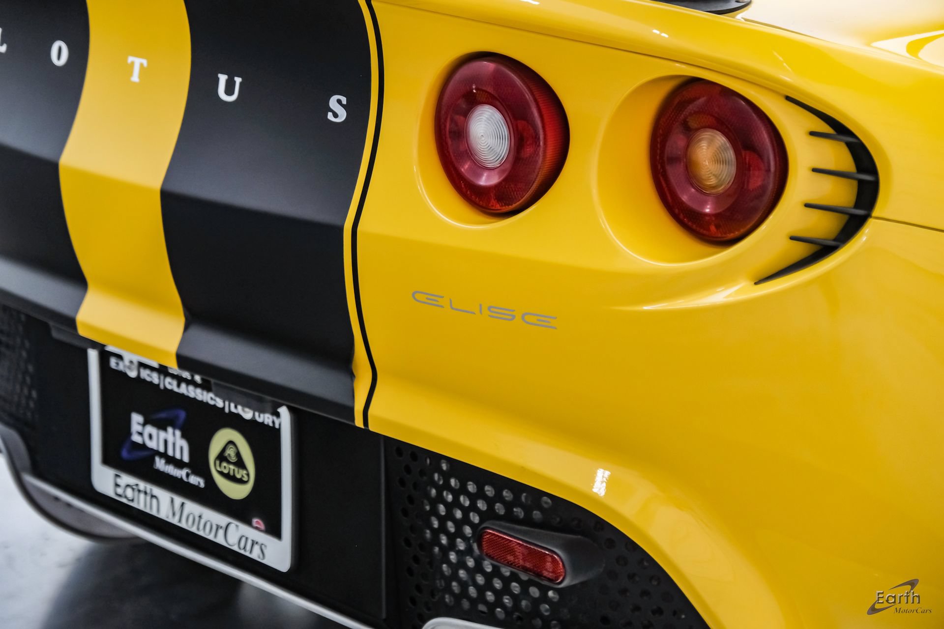Used 2005 Lotus Elise RWD image 21