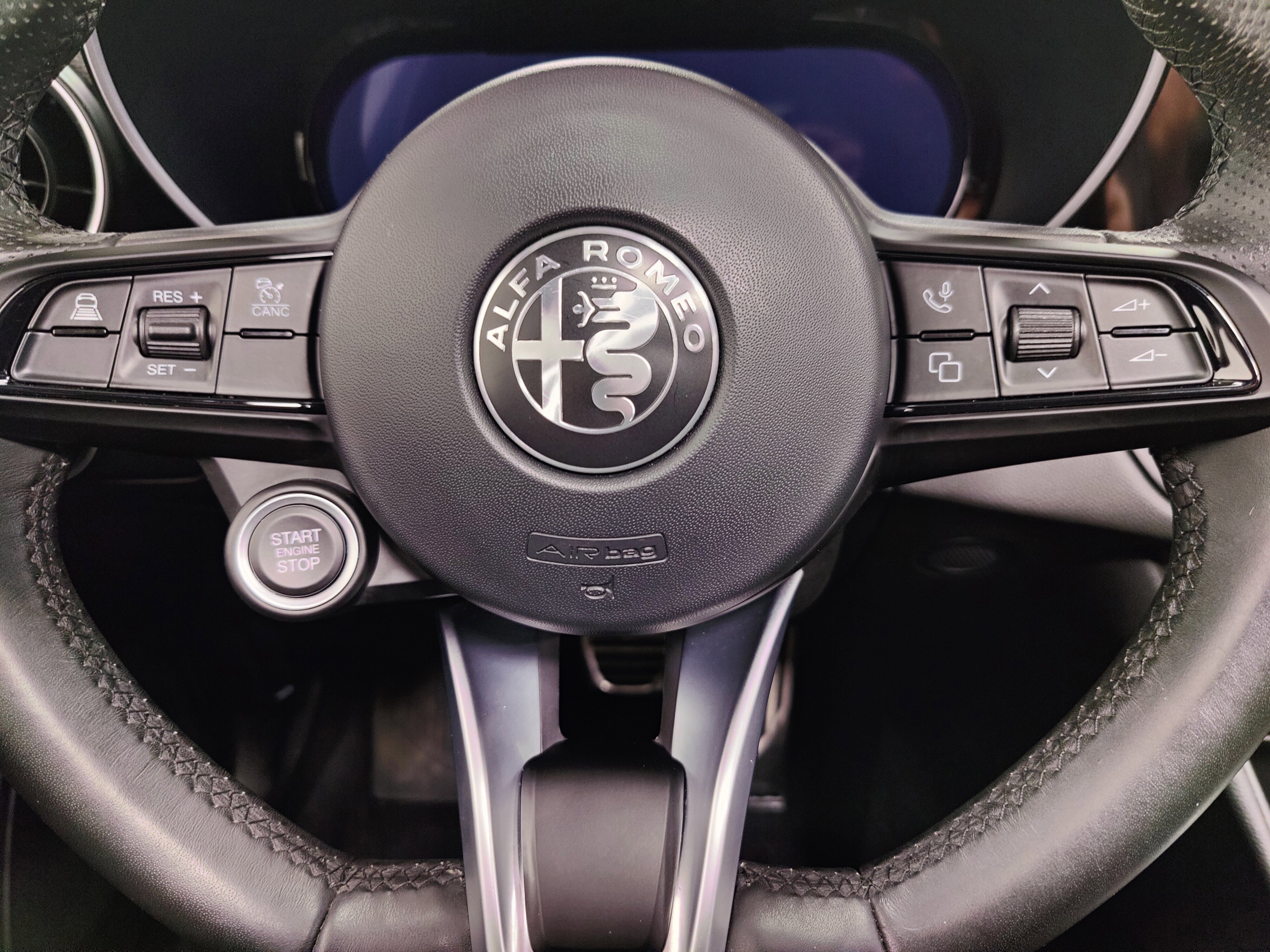 Certified 2024 Alfa Romeo Giulia Ti image 27