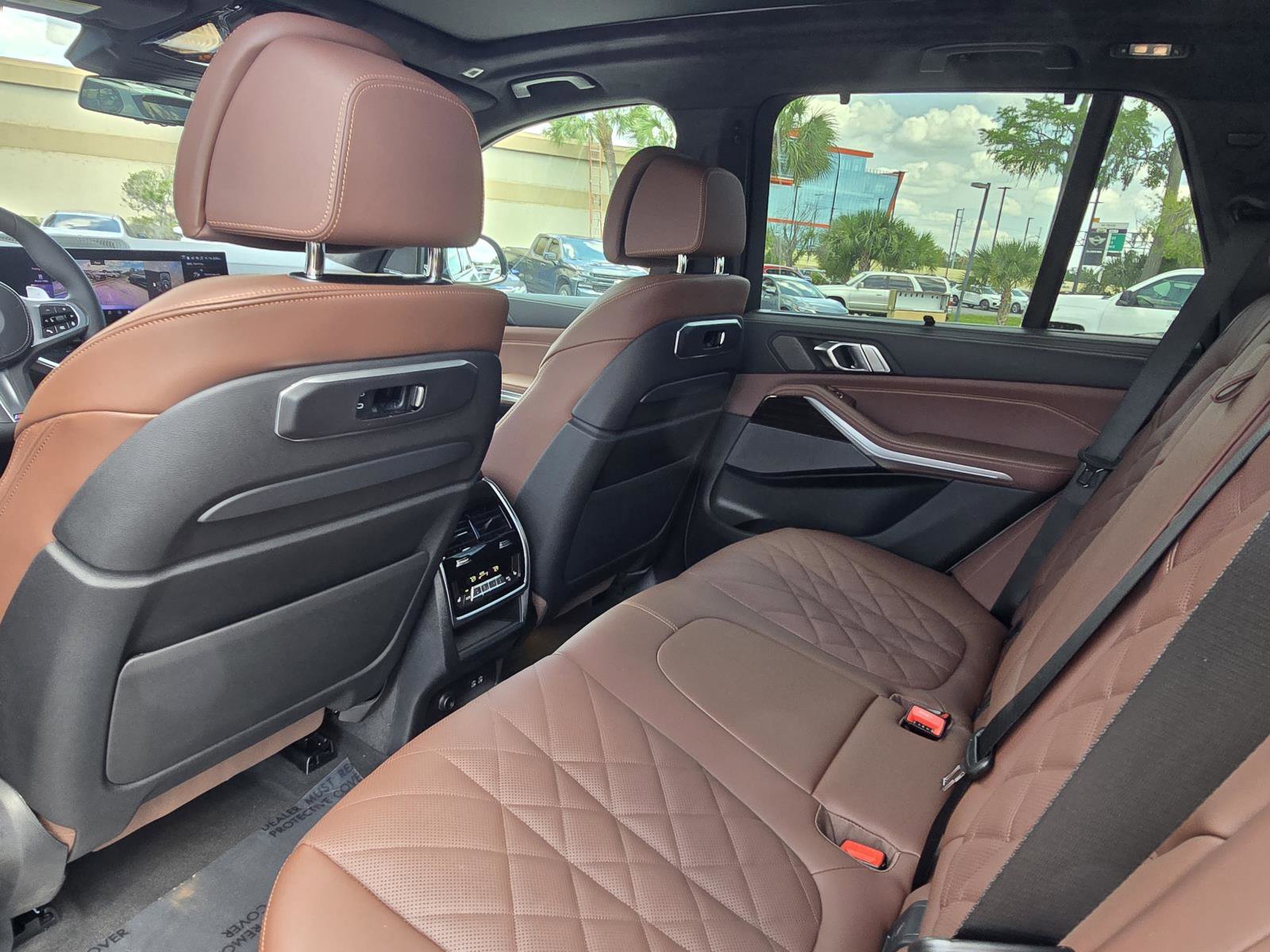 New 2026 BMW X5 xDrive40i w/ Executive Package AWD/4WD image 10