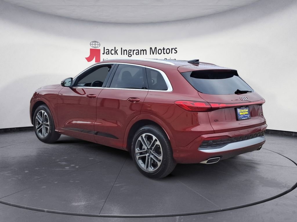 New 2025 Audi Q5 Prestige image 3