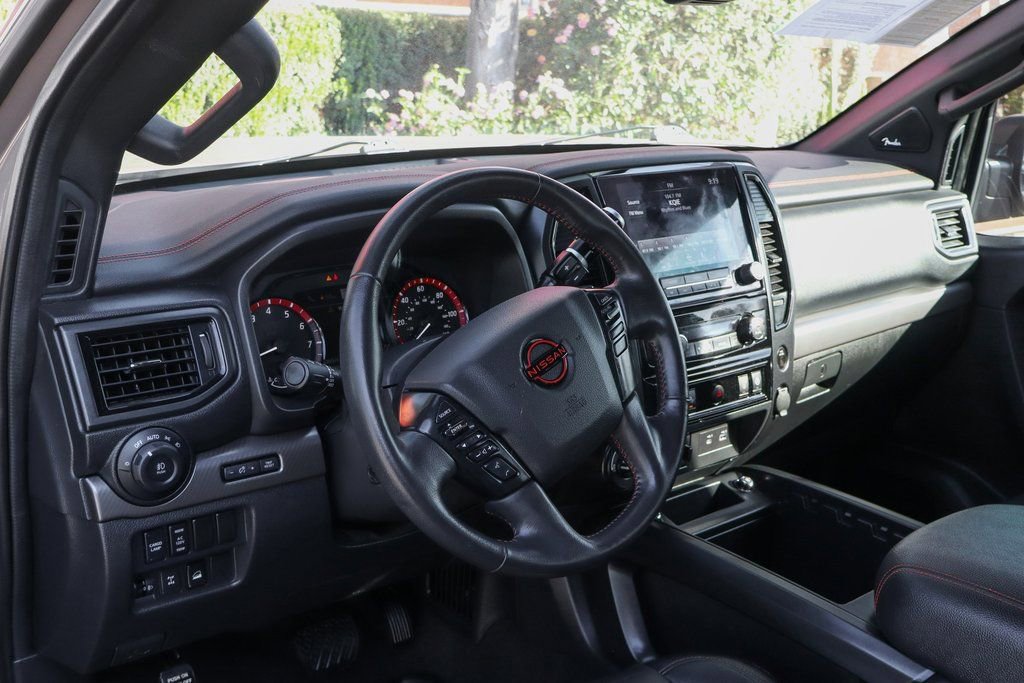 Used 2023 Nissan Titan PRO-4X w/ Pro-4x Convenience Package image 20