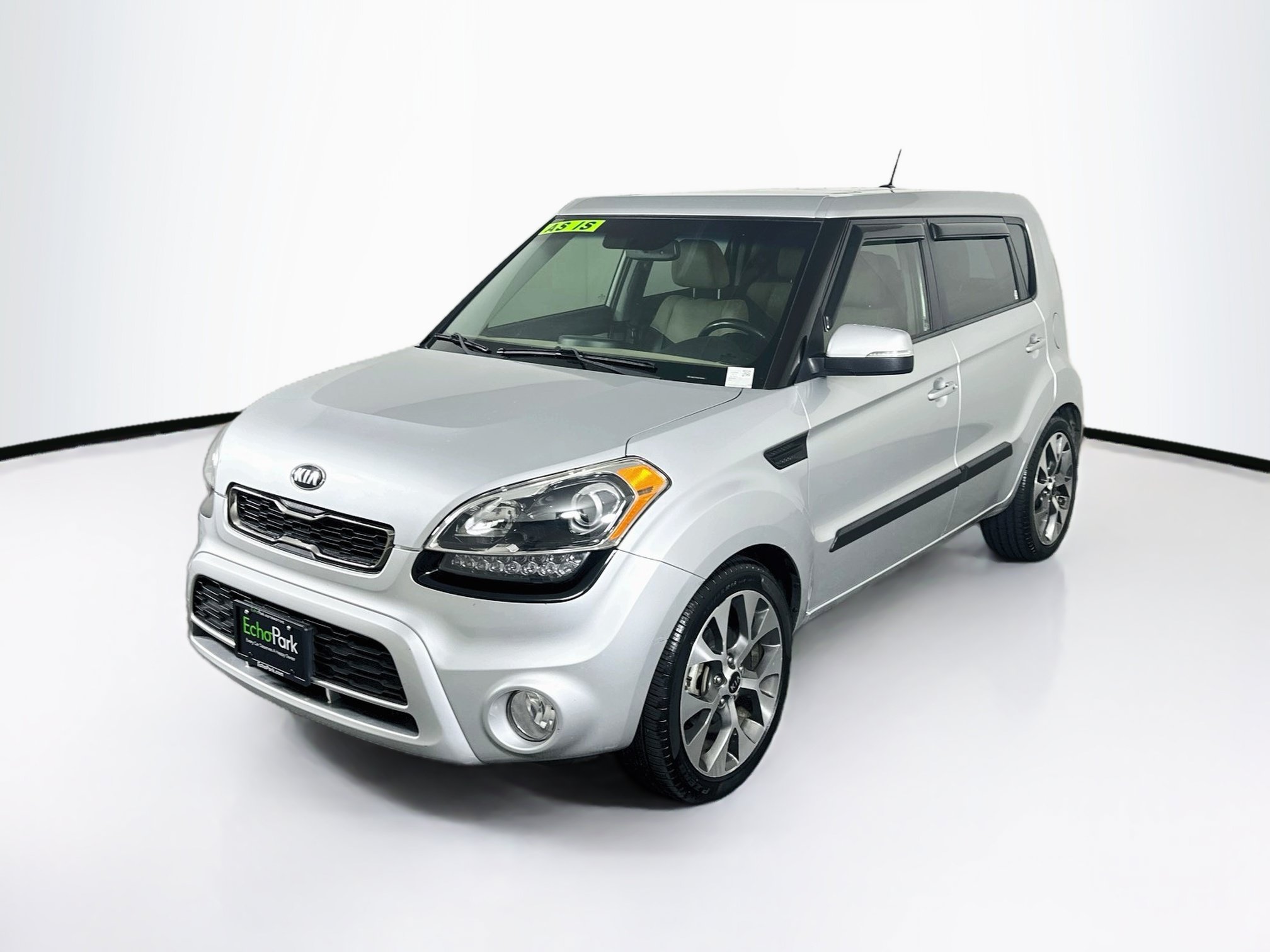 Used 2013 Kia Soul ! w/ Premium Pkg FWD image 3