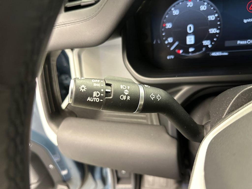 Used 2024 Land Rover Defender 110 S image 18