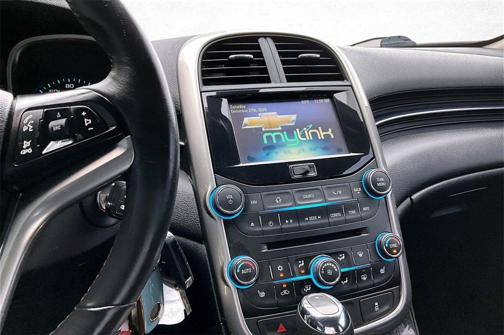 Used 2014 Chevrolet Malibu LT image 10