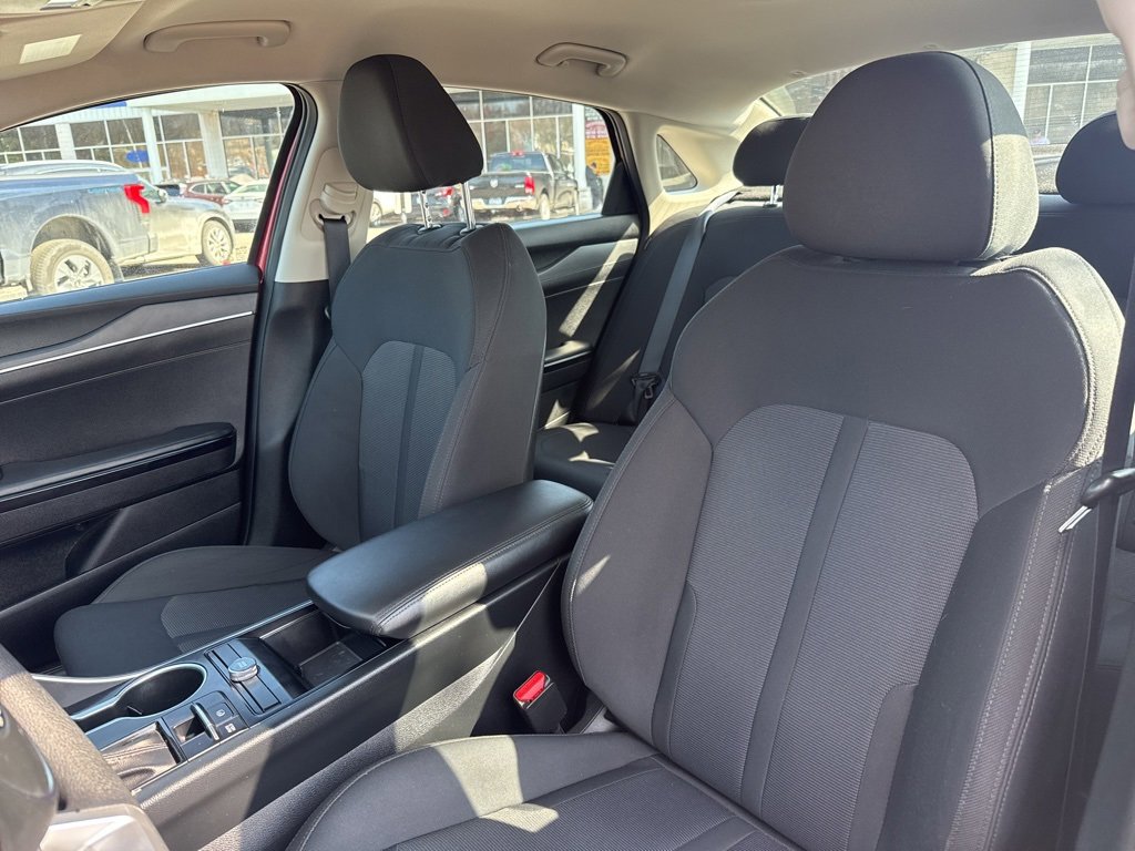 Used 2021 Kia K5 LXS image 21