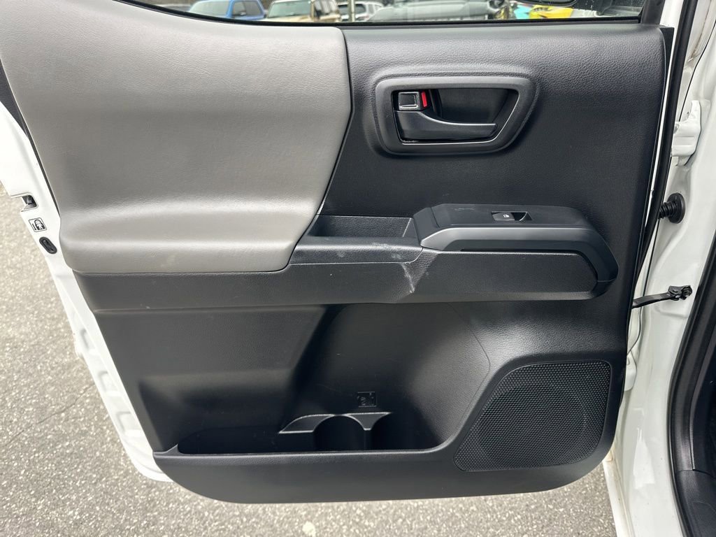 Used 2019 Toyota Tacoma SR image 23