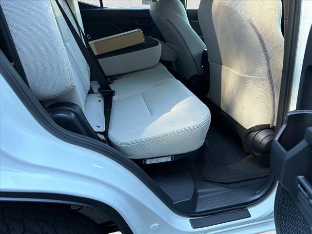 New 2026 Toyota 4Runner SR5 AWD/4WD image 15