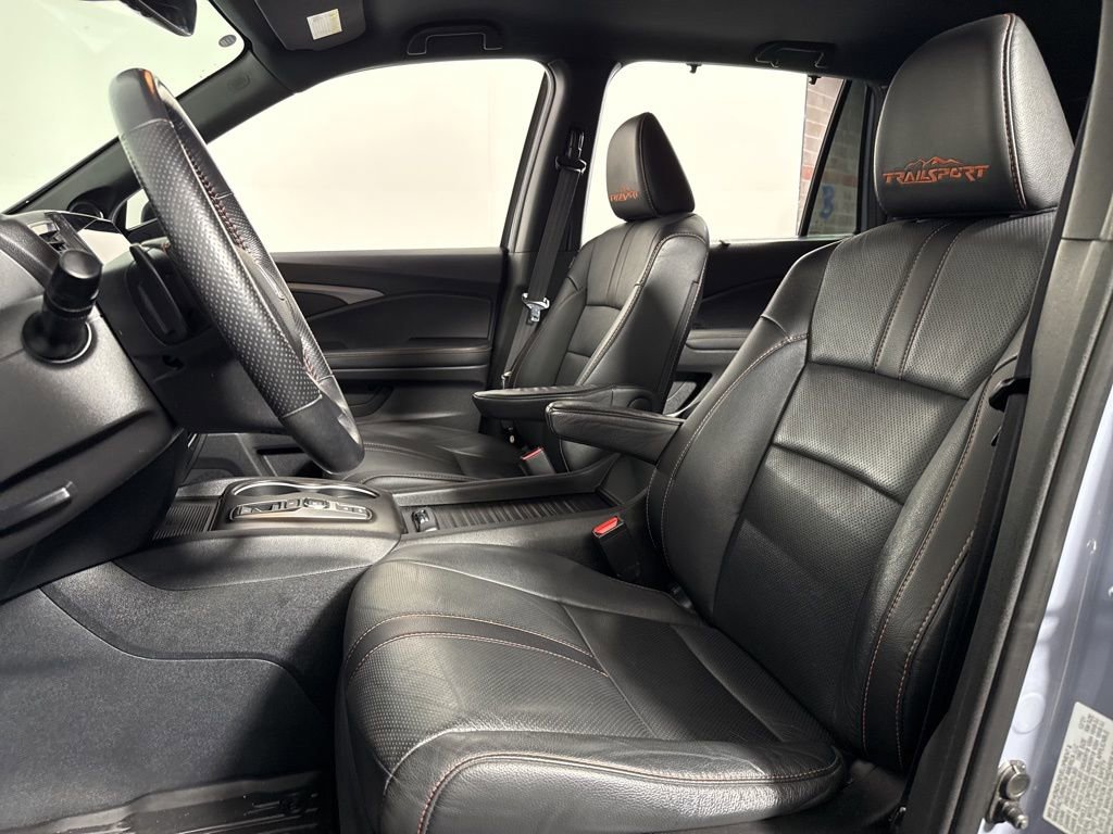 Used 2022 Honda Passport TrailSport image 13