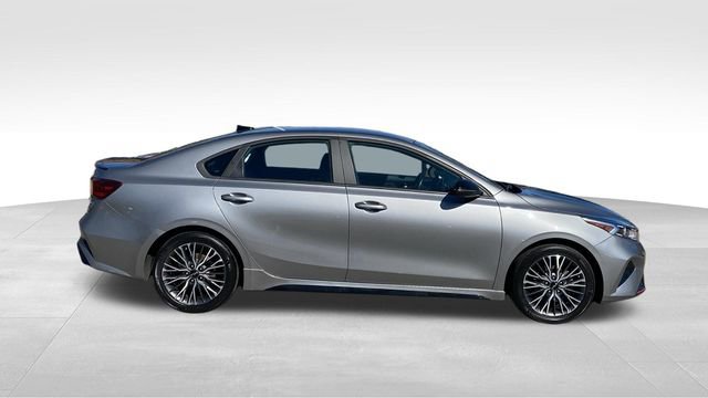 Used 2022 Kia Forte GT-Line w/ GT-Line Technology Package FWD image 10