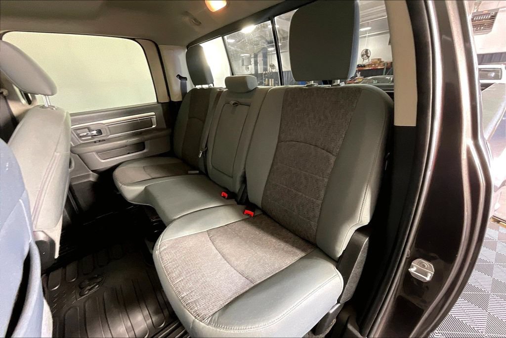 Used 2016 RAM 1500 Lone Star RWD image 34