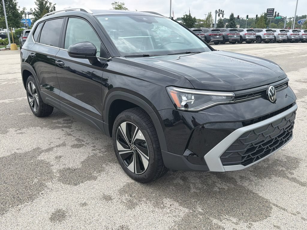 New 2026 Volkswagen Taos SE