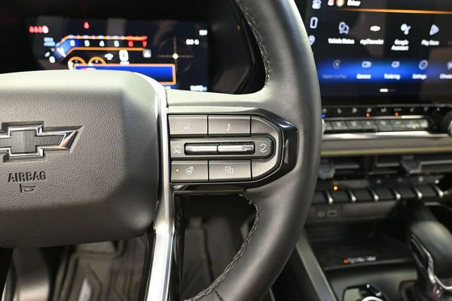 Used 2026 Chevrolet Colorado ZR2 w/ Technology Package AWD/4WD image 27