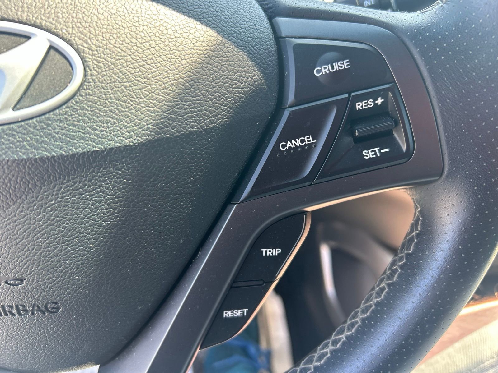 Used 2016 Hyundai Veloster Turbo image 26