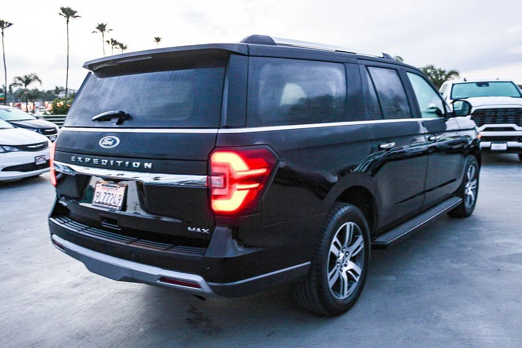 Used 2024 Ford Expedition Max Limited AWD/4WD image 9