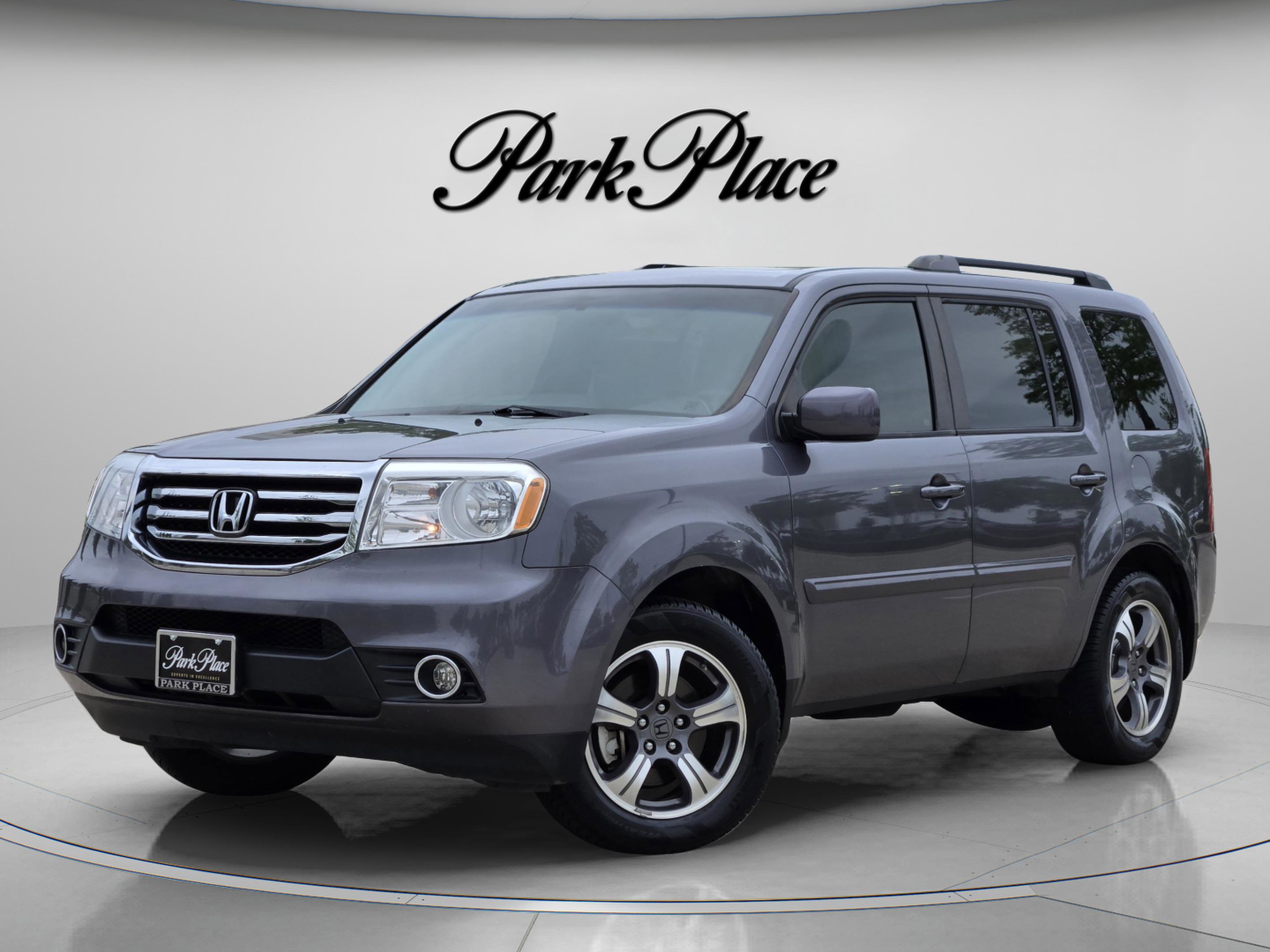 Used 2015 Honda Pilot SE image 1