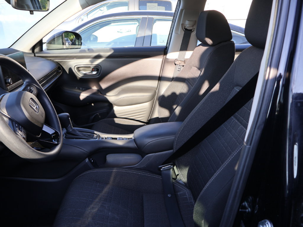 Certified 2024 Honda HR-V LX image 11
