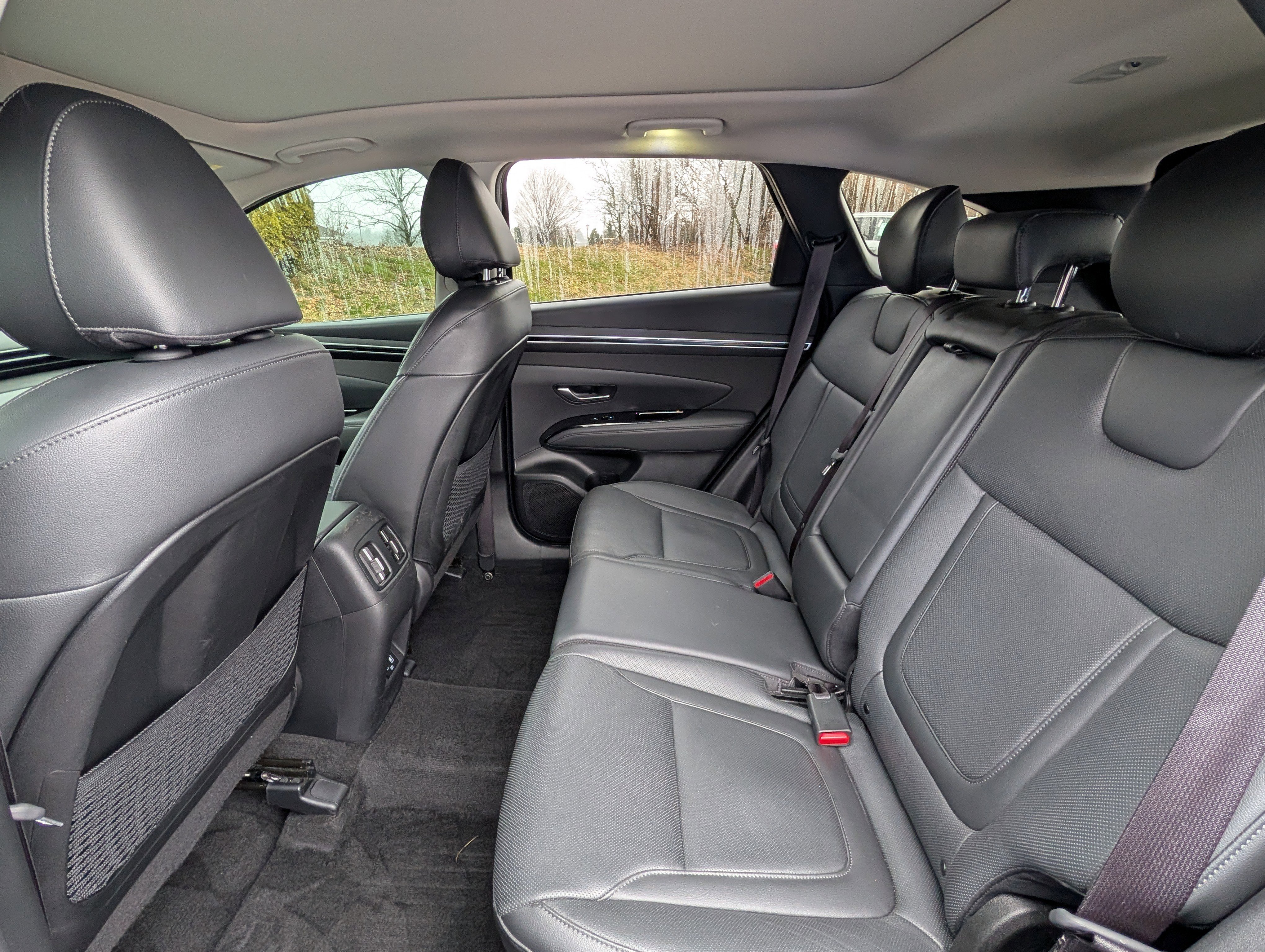 Used 2022 Hyundai Tucson Limited w/ Cargo Package image 27