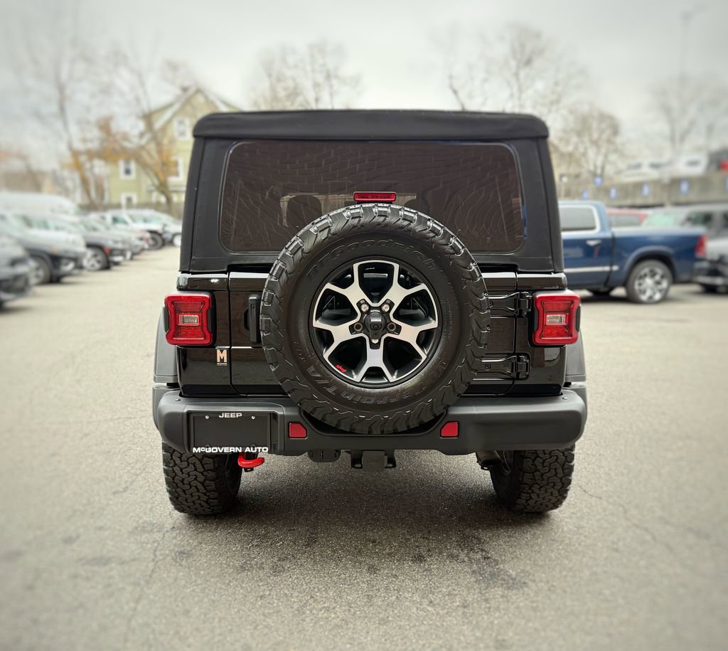 Used 2022 Jeep Wrangler Unlimited Rubicon w/ Steel Bumper Group image 12
