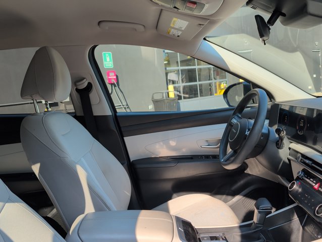 Used 2025 Hyundai Tucson SEL AWD/4WD image 28