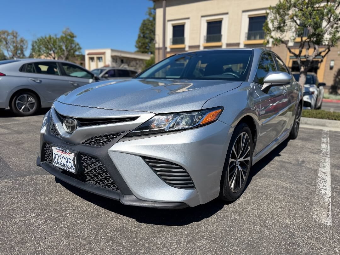 Used 2018 Toyota Camry SE