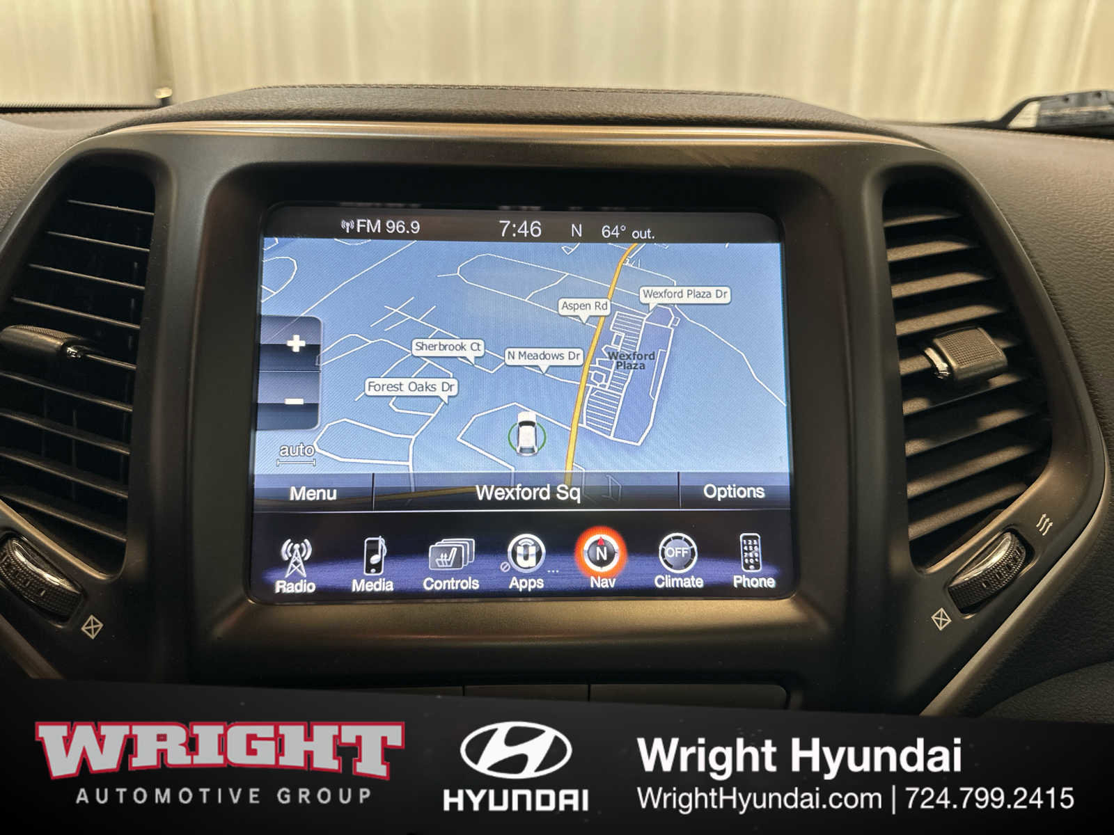 Used 2017 Jeep Cherokee Limited image 26