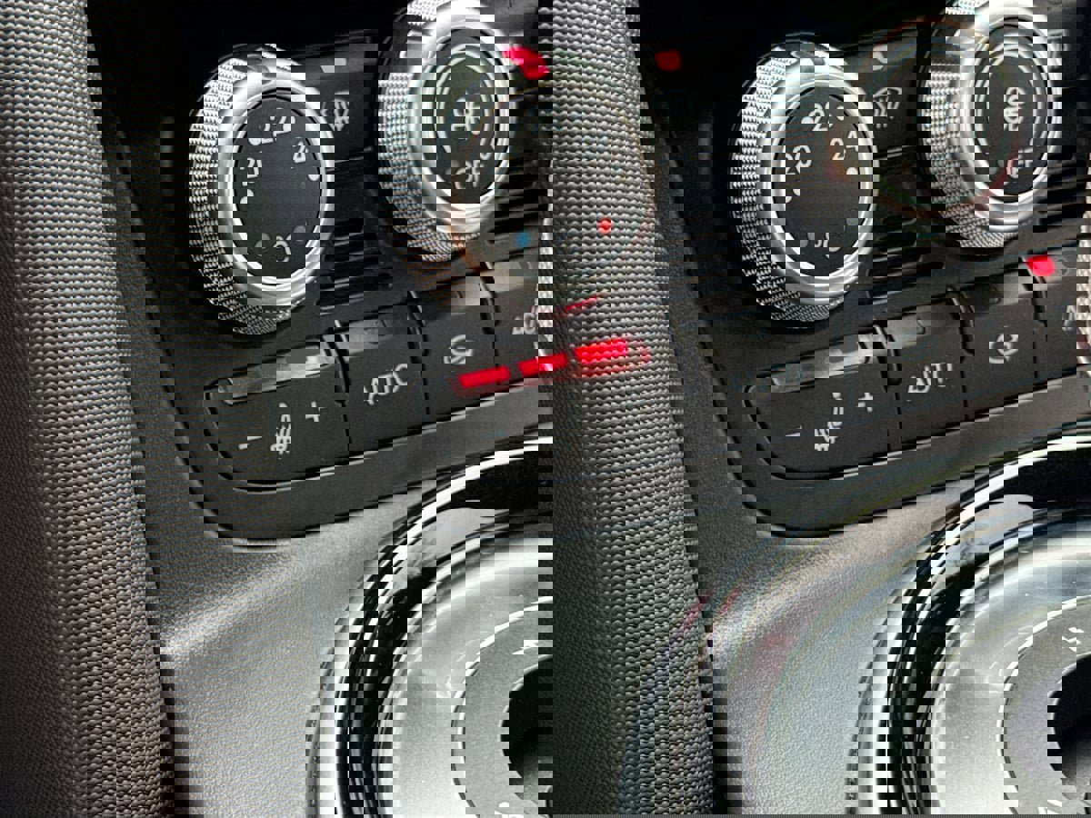 Used 2015 Audi R8 V8 image 20