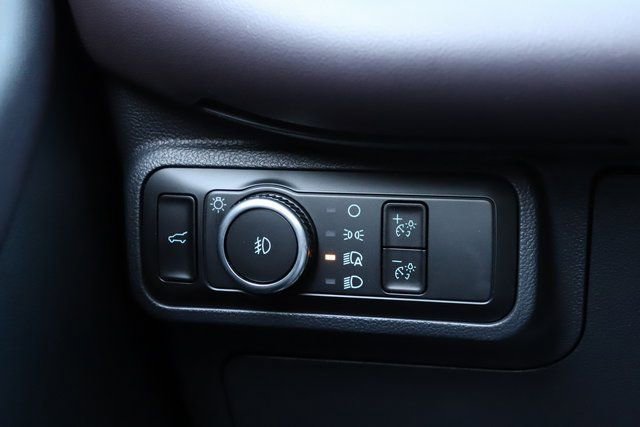 Used 2025 Ford Explorer Platinum w/ LUX Leather Package image 37