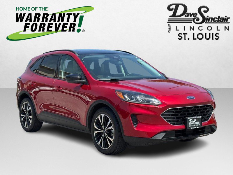Used 2022 Ford Escape SE w/ SE Sport Appearance Package
