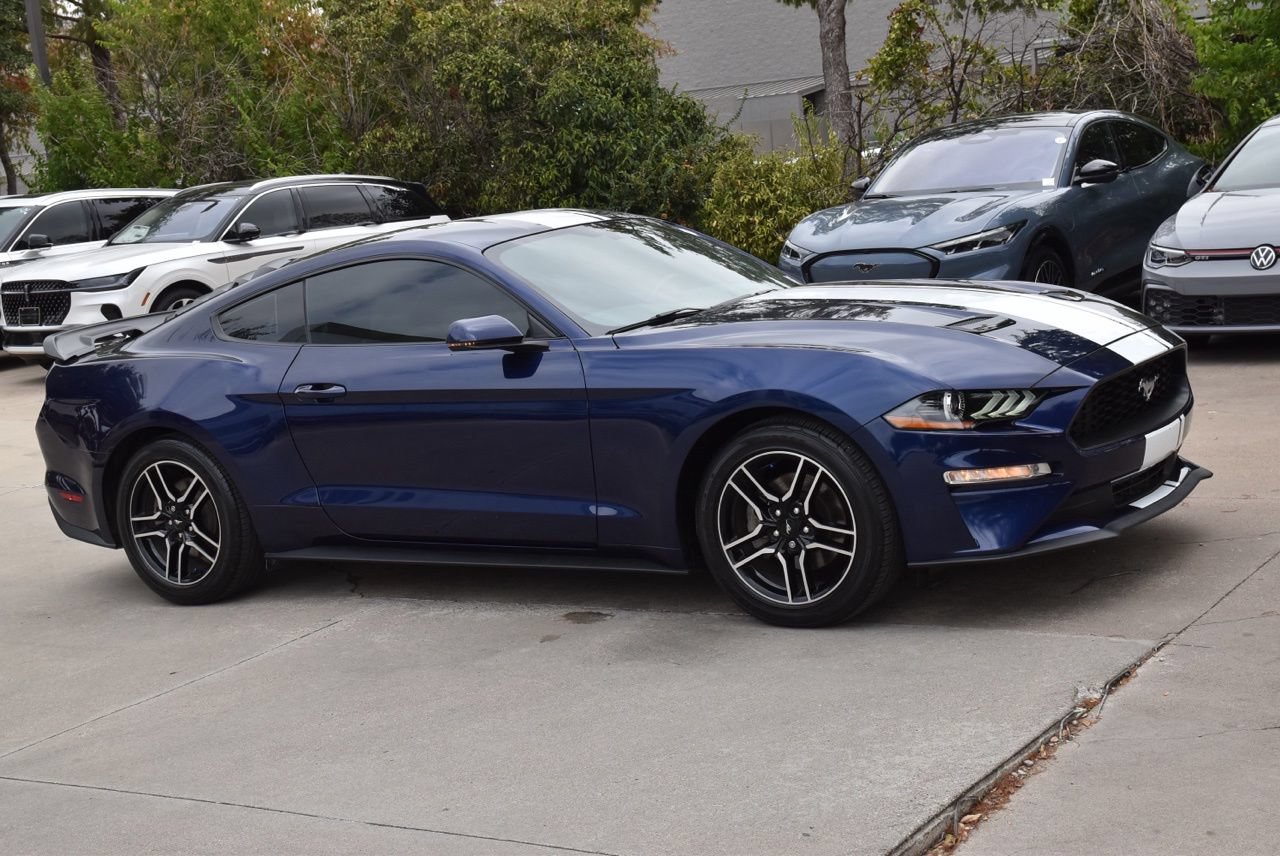 Used 2019 Ford Mustang Premium w/ Enhanced Security Package RWD image 5