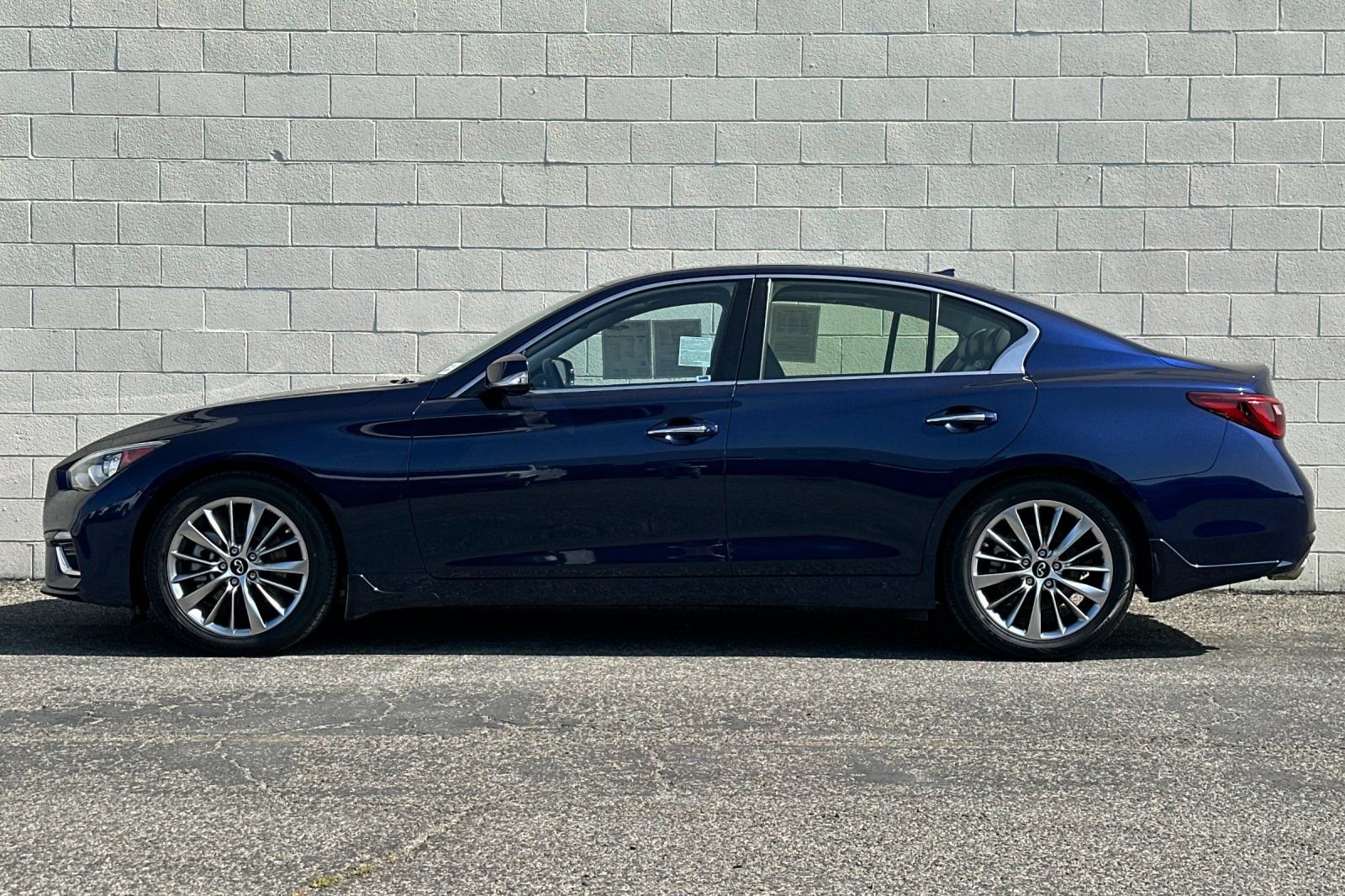 Used 2023 INFINITI Q50 Luxe w/ Cargo Package RWD image 7