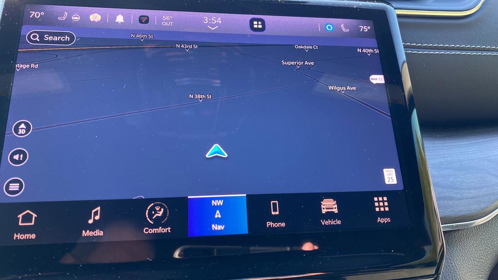 Used 2023 Jeep Grand Cherokee L Overland image 15