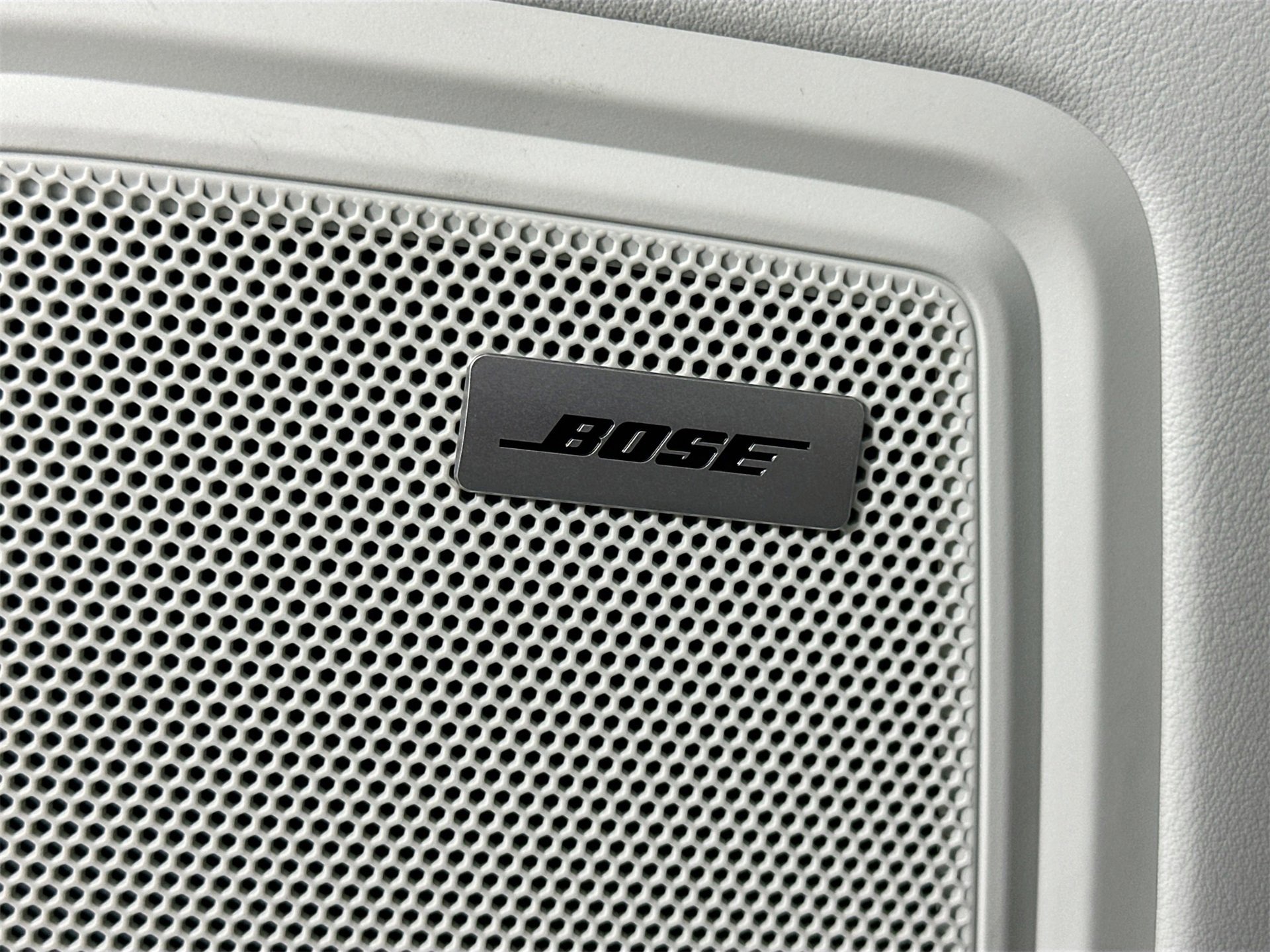 Certified 2022 Porsche Macan GTS image 33