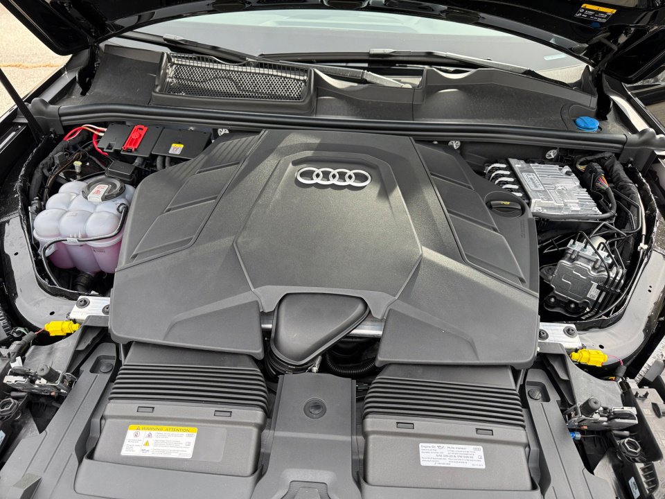 New 2026 Audi Q7 3.0T Premium Plus image 16