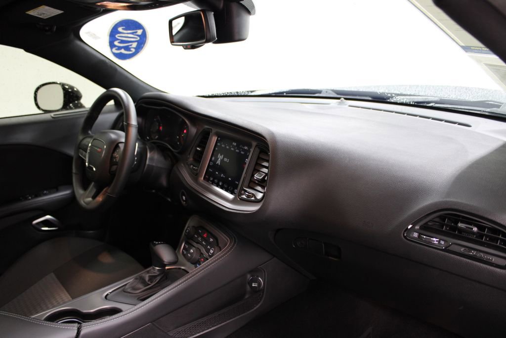 Used 2023 Dodge Challenger R/T w/ Blacktop Package image 26
