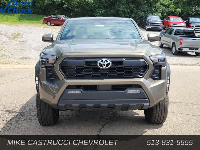 Used 2024 Toyota Tacoma TRD Off-Road AWD/4WD image 8