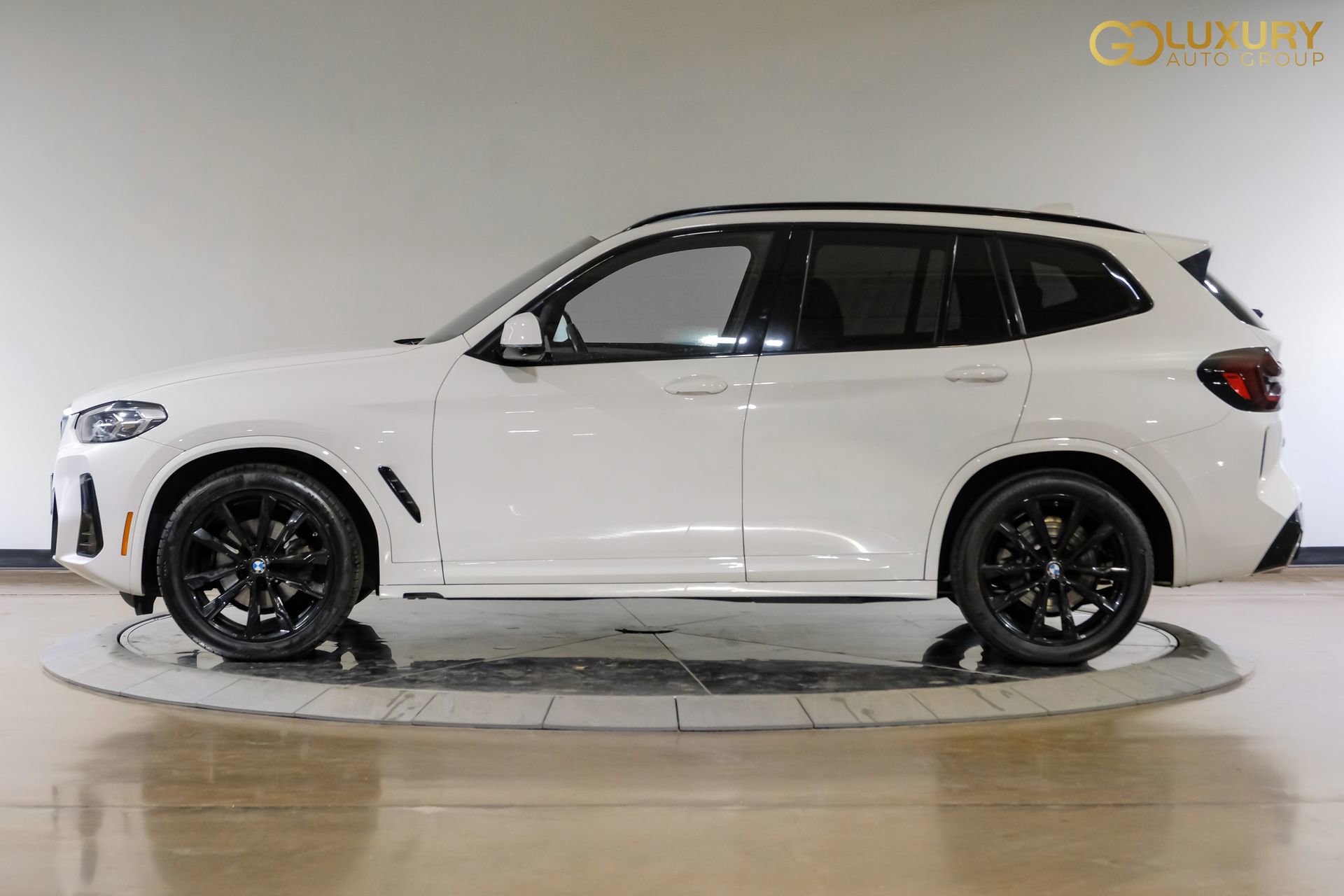 Used 2023 BMW X3 sDrive30i w/ M Sport Package image 13