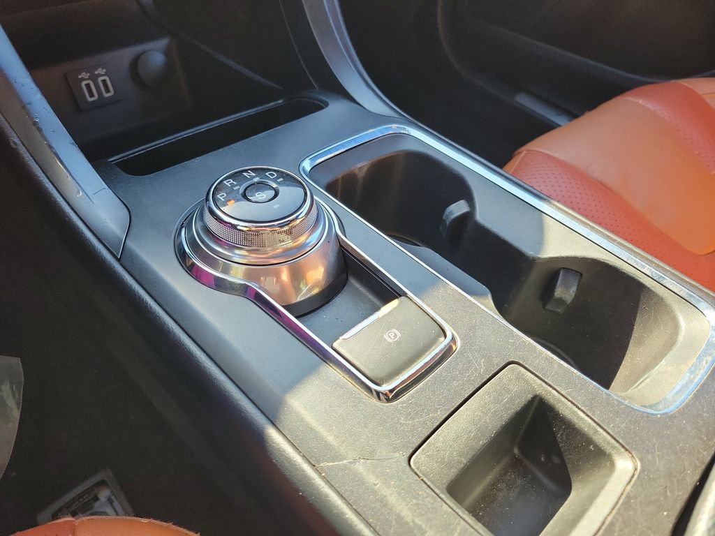 Used 2019 Ford Fusion Titanium image 37