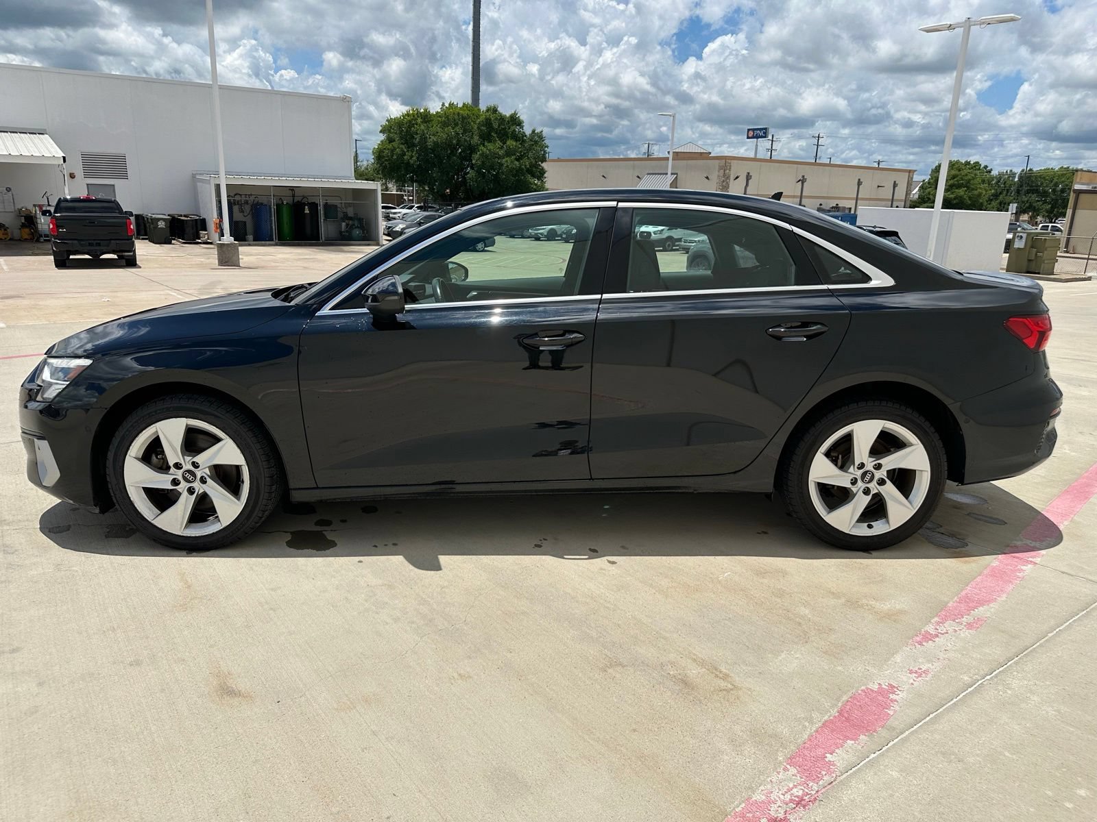 Used 2024 Audi A3 2.0T Premium FWD image 5