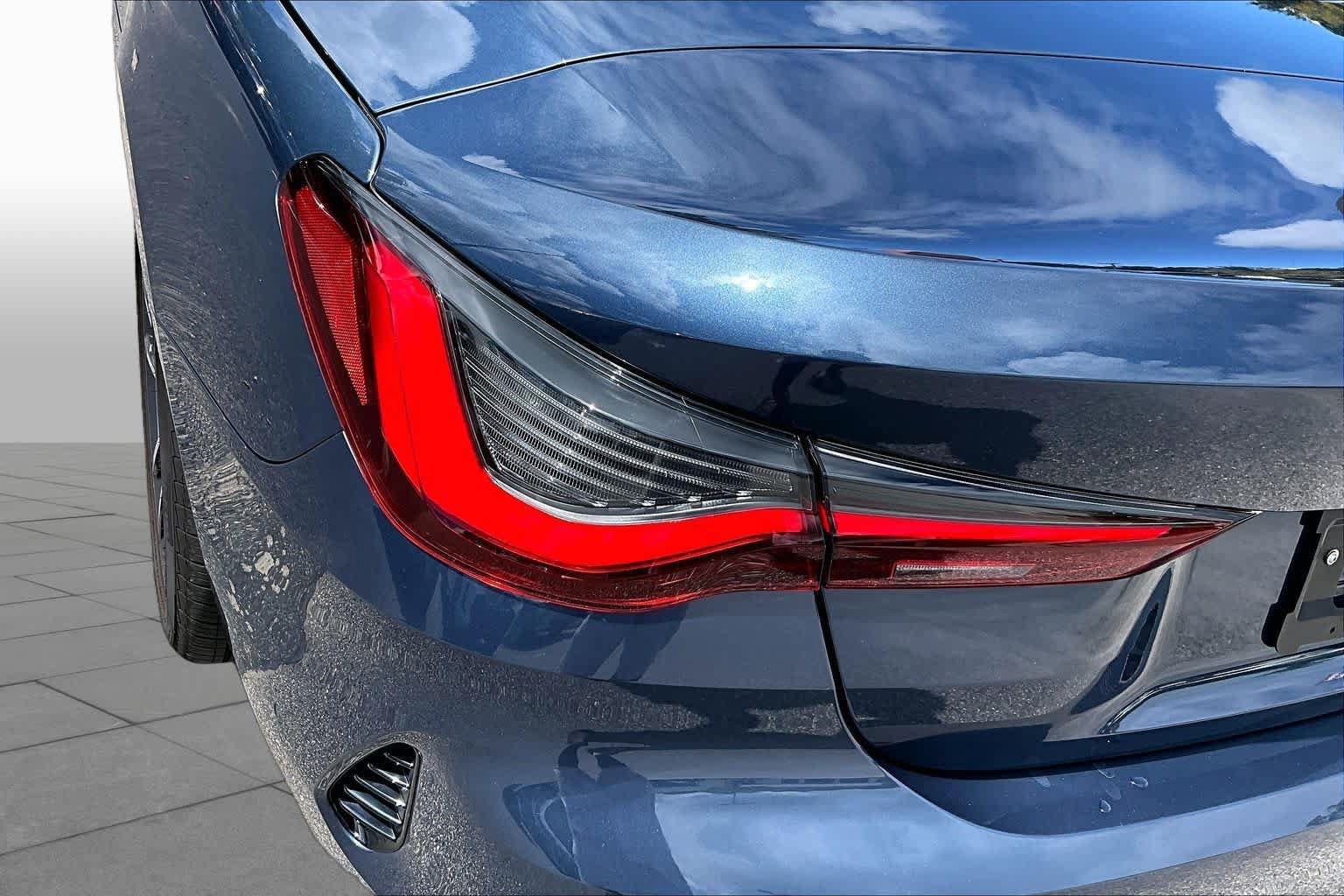 Used 2026 BMW 430i Convertible RWD image 28
