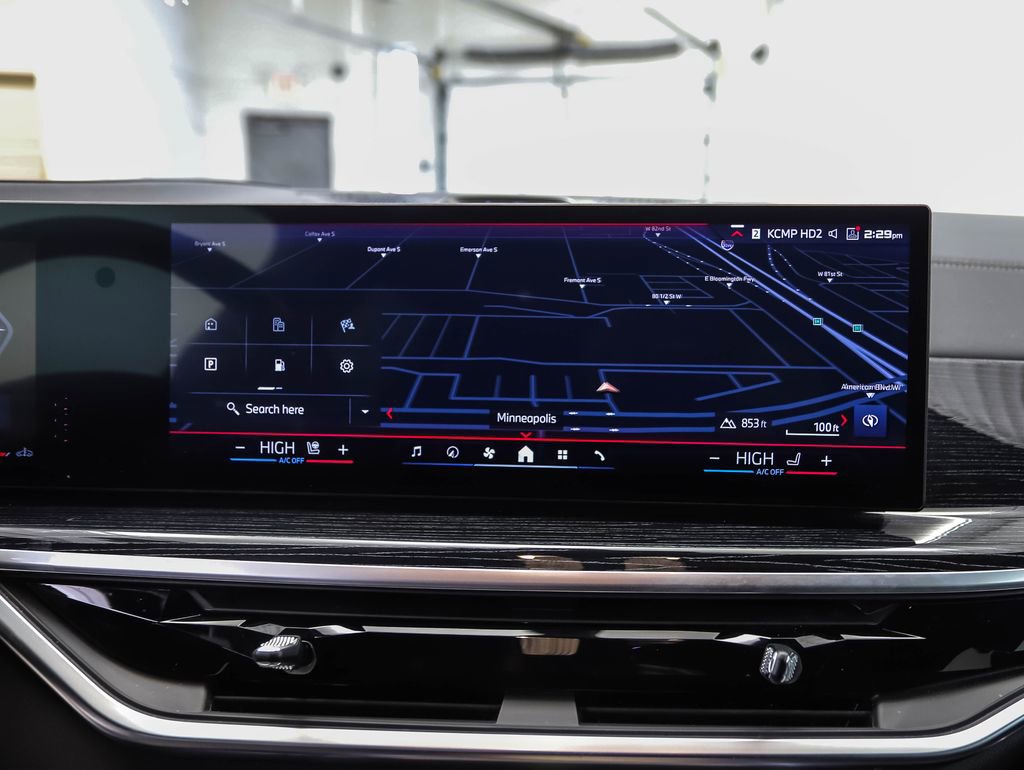 Certified 2024 BMW X7 M60i w/ Executive Package image 17