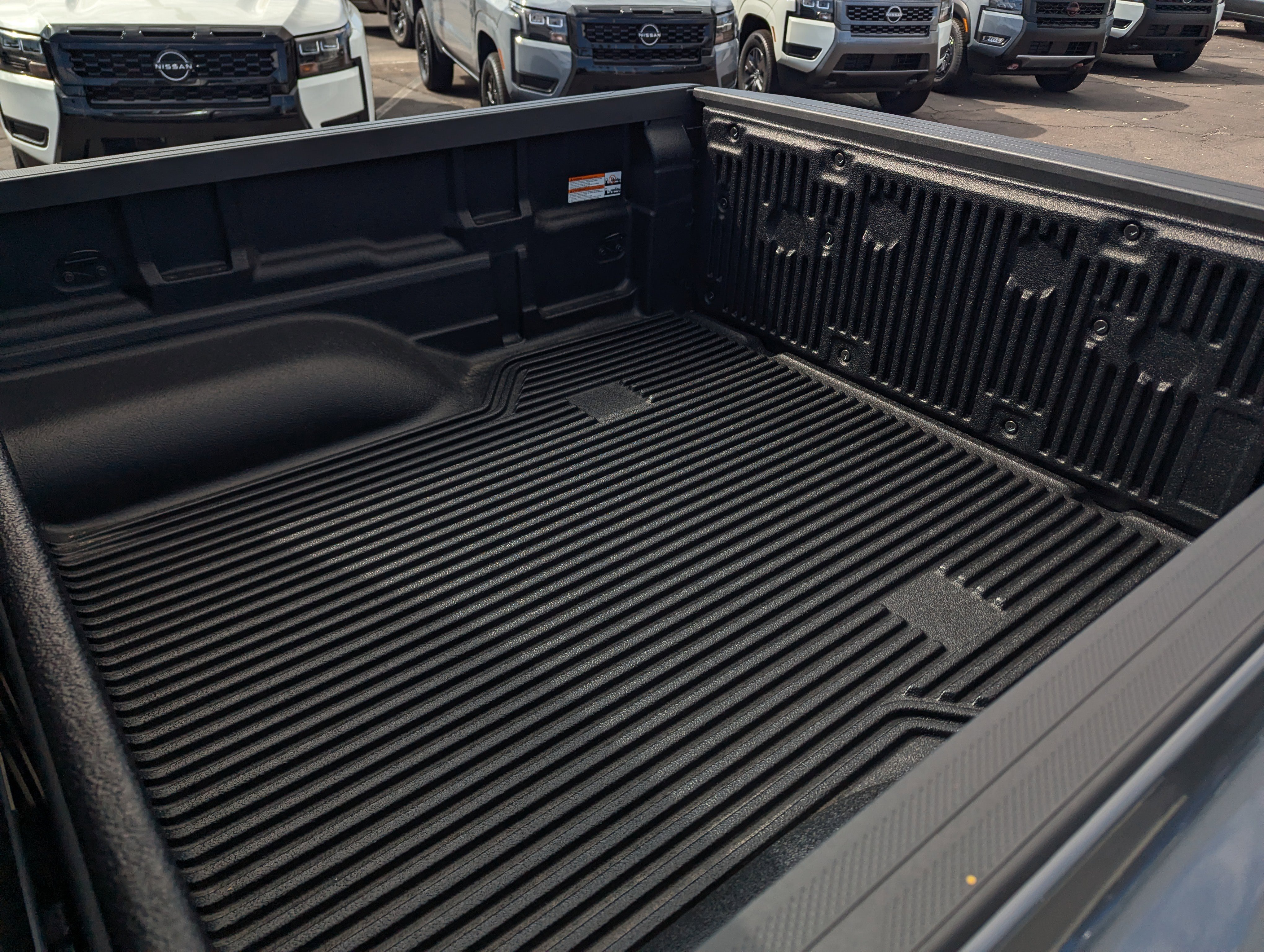 New 2026 Nissan Frontier SV image 8