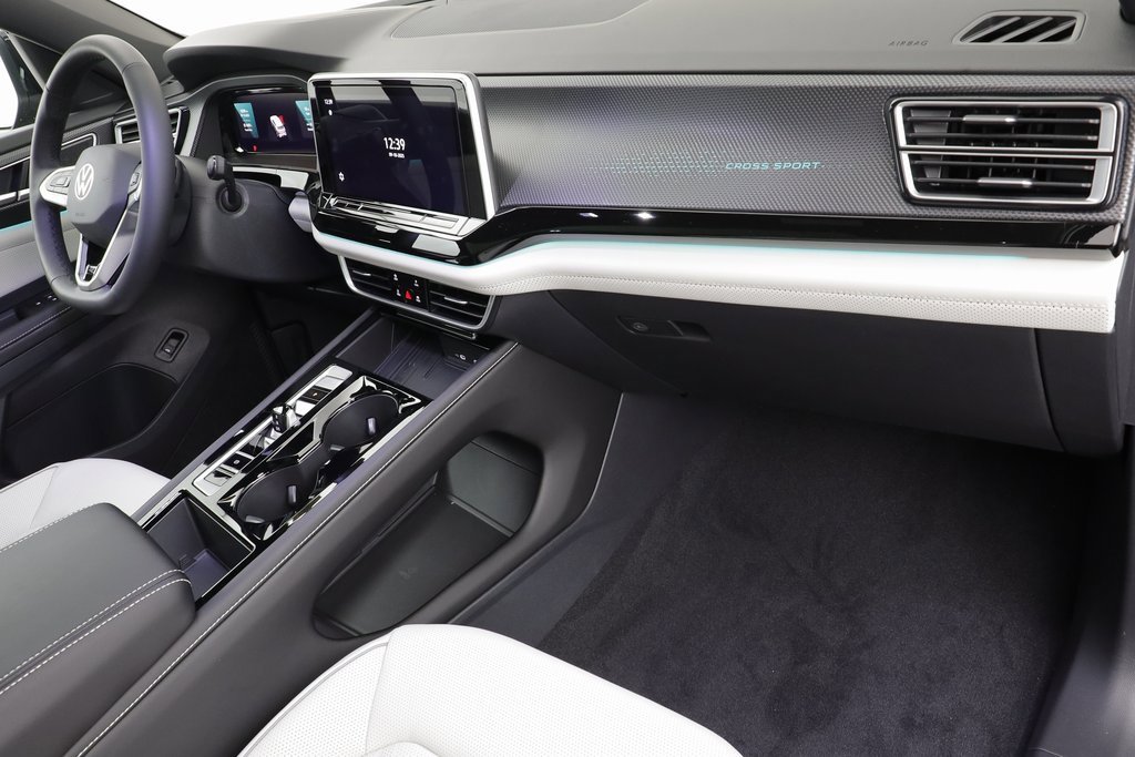 New 2026 Volkswagen Atlas Cross Sport SEL Premium R-Line image 21