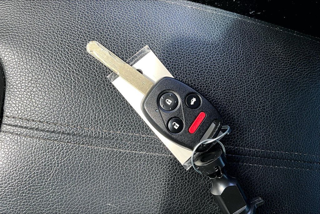 Used 2012 Honda Accord EX-L image 12