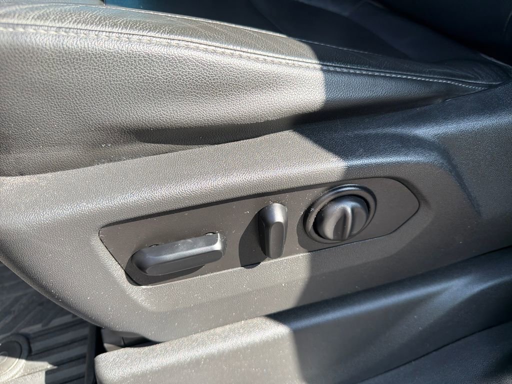 Used 2020 Chevrolet Silverado 1500 LT Trail Boss image 15