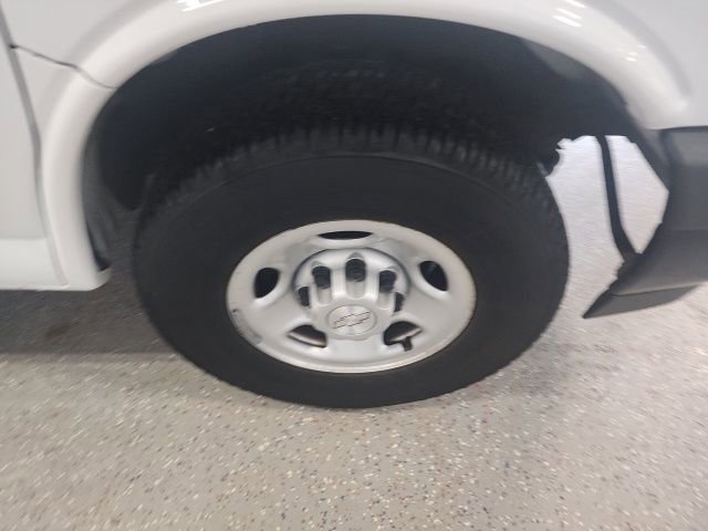 Used 2019 Chevrolet Express 2500 w/ Communications Package image 31