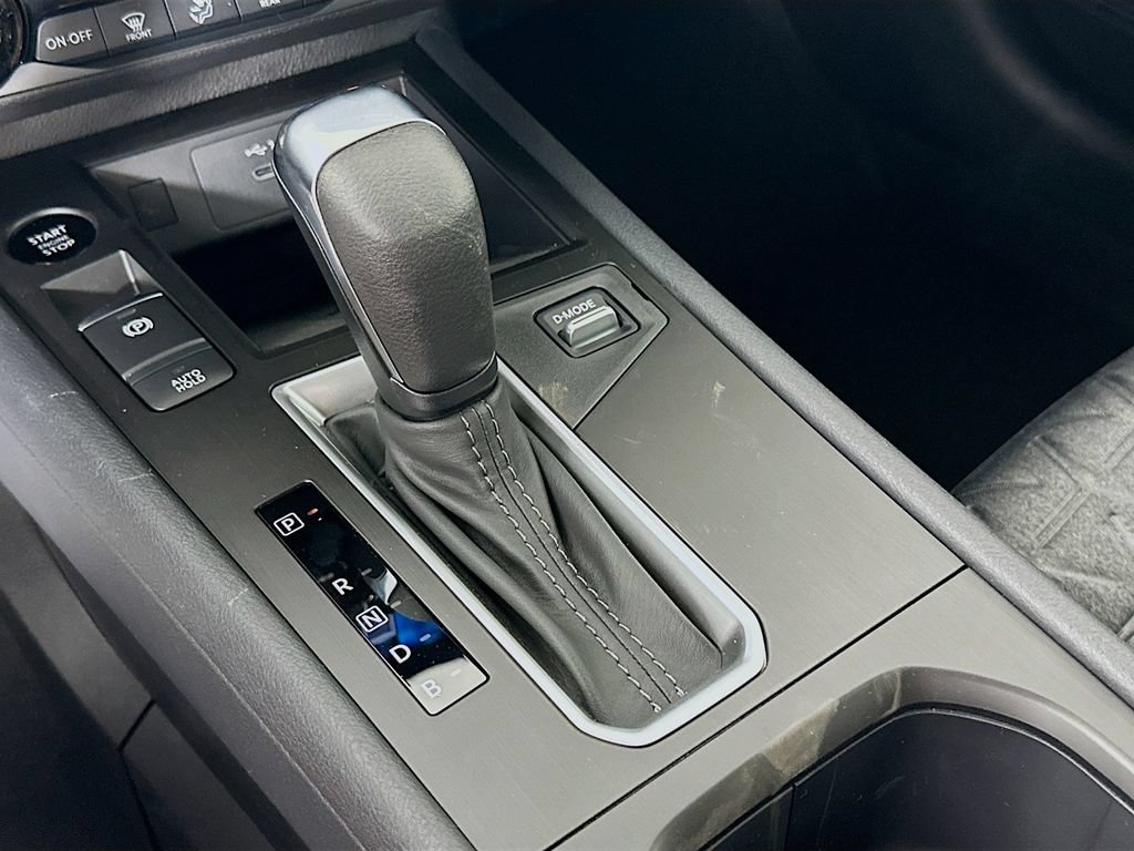 New 2026 Nissan Kicks SV w/ SV Premium Package FWD image 22