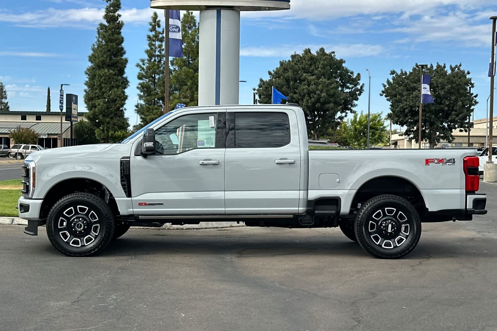 New 2026 Ford F250 Platinum AWD/4WD image 5