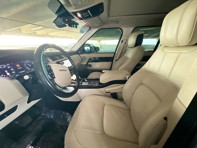 Used 2019 Land Rover Range Rover HSE image 14